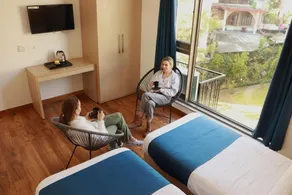 The Blue Jay Hostel - Room