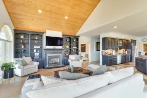 Great for Groups! Luxe + Private Myersville Estate - Innenbereich