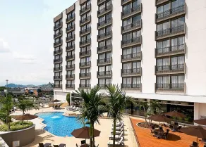 Movich Hotel de Pereira - Pool