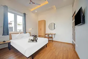 UPAR Hotels - T Nagar - Room