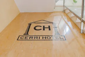 Cerri Hotel - Réception