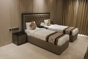 Infinity Stays - Hotel Near Medanta - Chambre