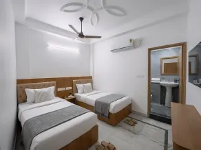 Hotel Star City Near Delhi Airport - Quarto