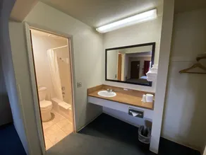 Orland Inn - Baño
