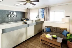 InTown Suites Extended Stay St. Louis MO - Hazelwood - Resepsjon