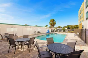 Fairfield Inn & Suites by Marriott St Petersburg North - Piscine