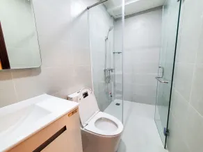 Mother's Home - Baño