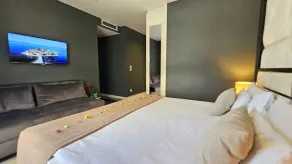 Royalis Suites Rafailovici - Beachfront Sea View Apartments - Room