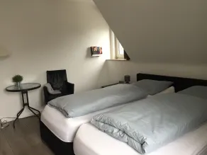 Haus am Kreuzberg - Camera