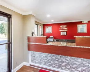 Econo Lodge Lanett - Lobby