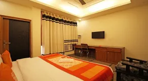 Stay @ 203 - Room