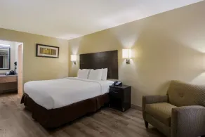SureStay Plus Hotel by Best Western Jackson - Room