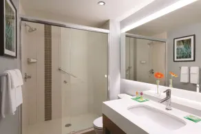 Hyatt Place Niagara Falls - Salle de bain