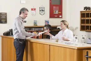 Hotel Sportcenter Fünf Dörfer AG - Resepsjon