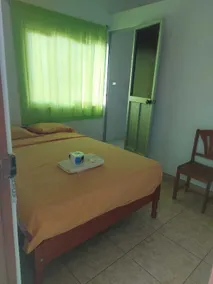 PUERTO PIZARRO INN - Room
