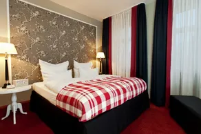 Hotel Würzburger Hof **** - Chambre