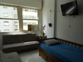 Gohouse - Copacabana 402 - Camera