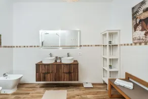 Charming Apartment in Arona Comfort and Convenience Await - Baño