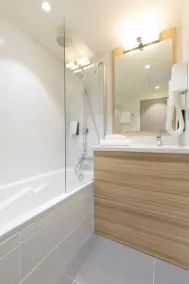 Campanile PRIME - Metz Centre Gare - Bathroom