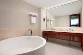 Courtyard by Marriott Anji - Badrum
