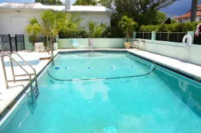 Holiday House Motel - Piscine