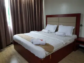 Cherry Midtown Hotel - Room