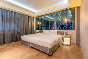 Guide Hotel Taichung Ziyou - Room