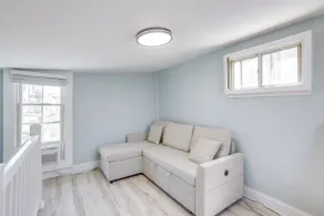 Walk to Ocean Grove Beach: Apt in New Jersey - Intérieur