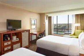 Holiday Inn Austin -Town Lake by IHG - Room