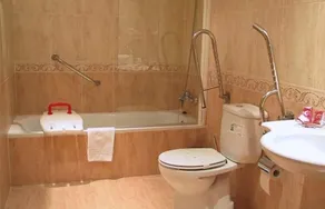HOTEL EL ROBLE PALENTINO - Badezimmer