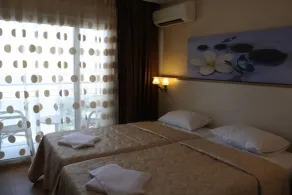 Firat Mert Hotel - Zimmer