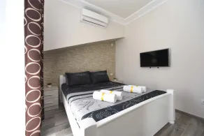 D&D Apartments - Room