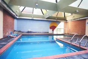 Primacy Hotel - Pool