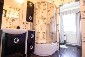 Kiljan Apartments & Rooms - Bathroom