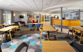 Holiday Inn Express Peterborough by IHG - Restaurante