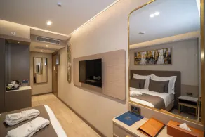 Rayelin Hotel Old Town - Room