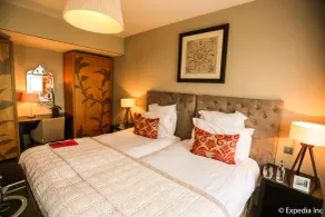 Tigerlily - Room