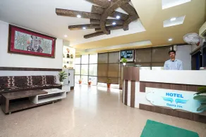 Hotel Opera Inn near Central Bus Stand - Réception