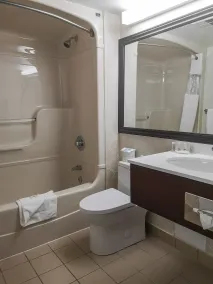 Days Inn by Wyndham Miramichi NB - Salle de bain