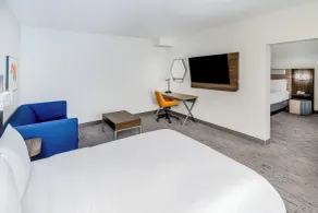 Holiday Inn Express & Suites Denver North - Thornton by IHG - Room