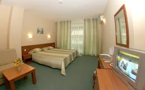 Hotel L&B- Free parking - Room