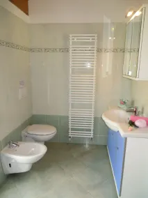 Bella Villa Apartments - Badrum