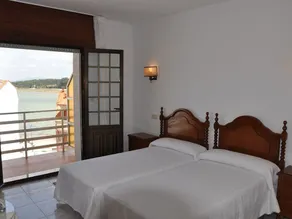 Hostal Mourelos - Chambre