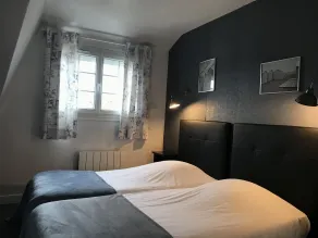Logis Hôtel Les Airelles Neufchâtel En Bray - Værelse