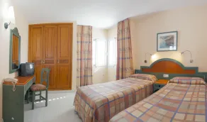 Aparthotel Duquesa Playa - Room