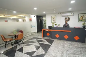 Posh Garden Inn - Receção