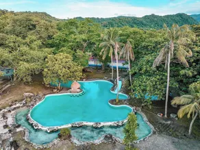 The Dome Hotel - Caylabne Bay - Pool