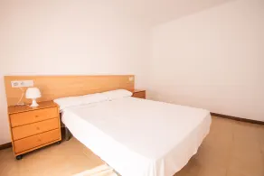 LITORAL COSTA DORADA - PINS I MAR Only families - Rom