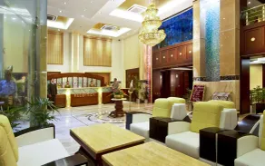 Gargee Grand Patna - Lobby sitting area