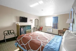 Super 8 by Wyndham Kenosha/Pleasant Prairie - Chambre